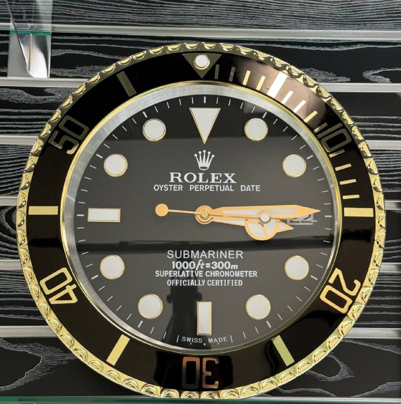 SUBMARINER Wall Clock Yellow Gold Bezel