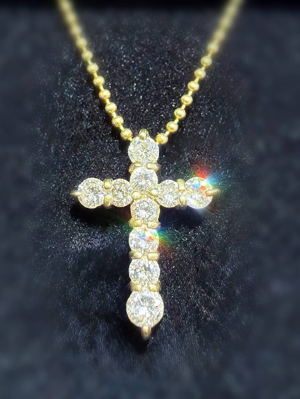 18k Gold Diamond Cross Charm Necklace
