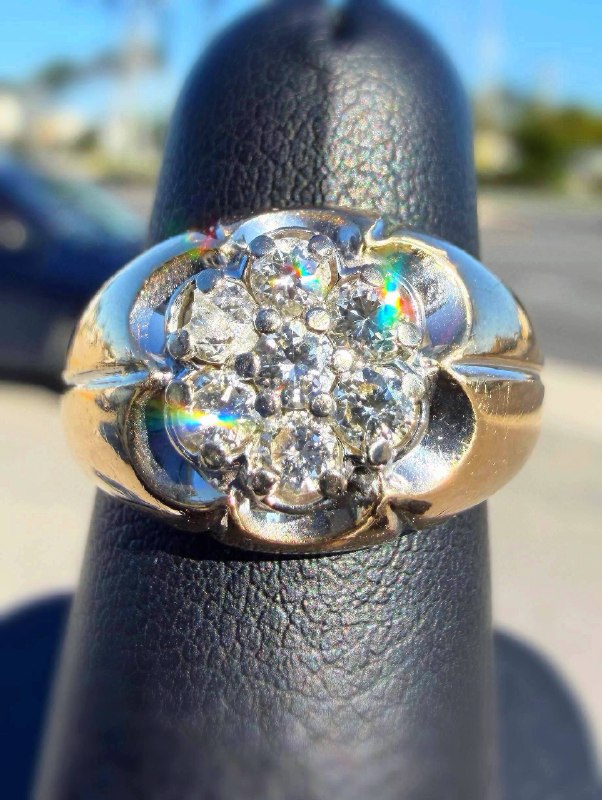 14k Gold Diamond Flower Cluster Ring