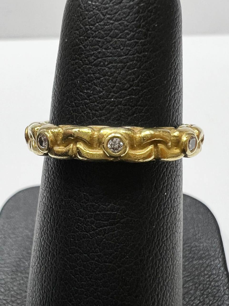 18k Yellow Gold Diamond Ring