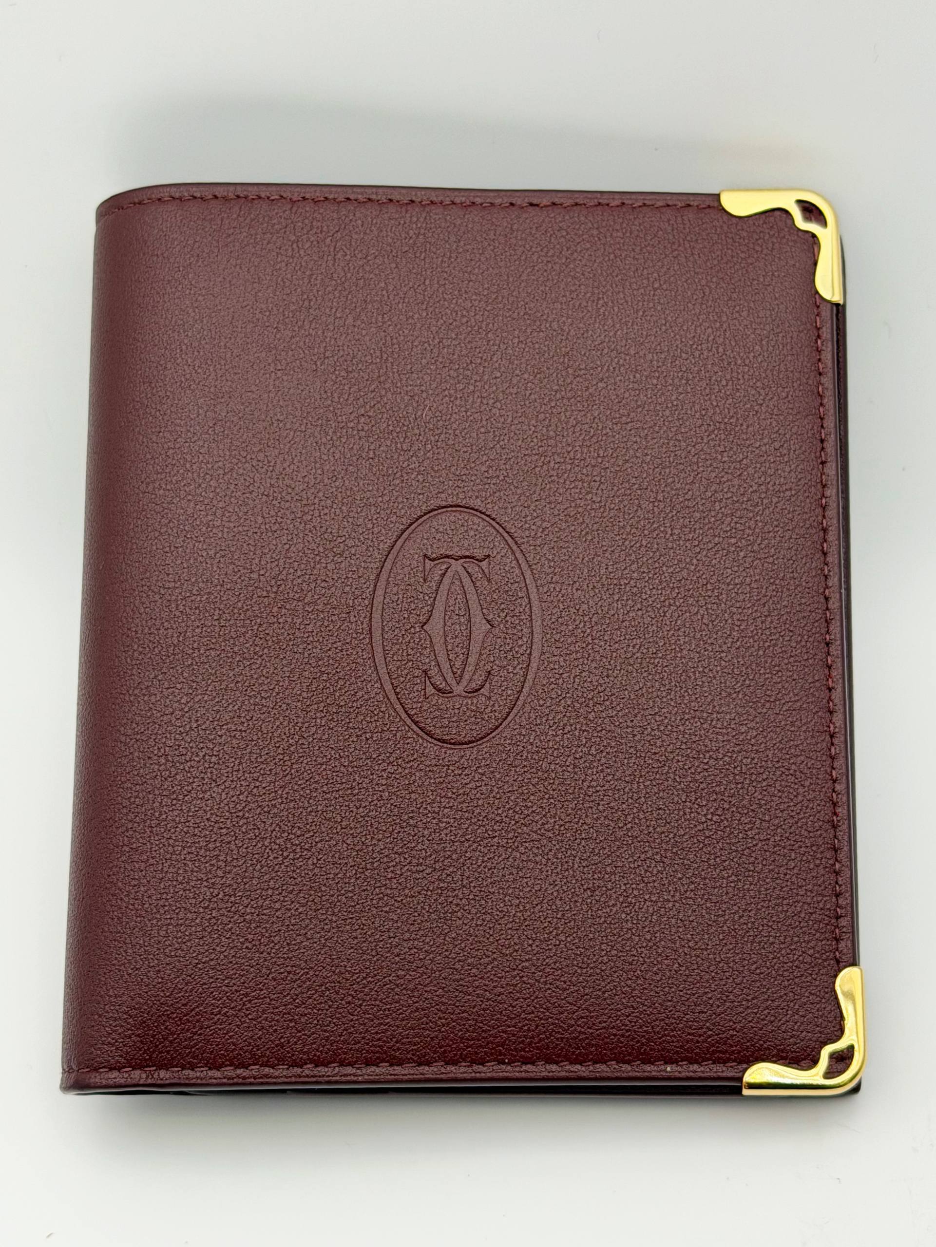 Cartier 9-Credit Card Burgundy Leather Must de Cartier Wallet Multiple Bordeaux Calfskin Red