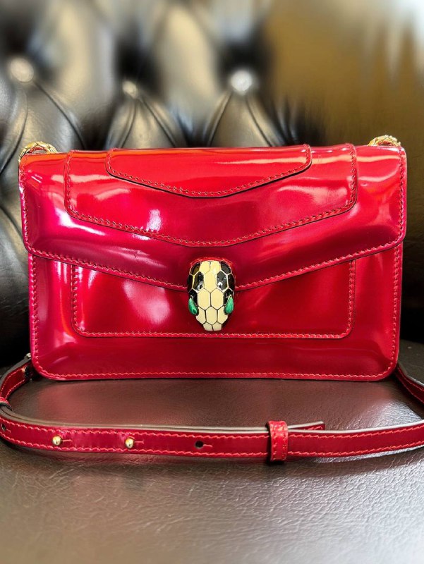 Bvlgari Serpenti Forever Square Crossbody Shoulder Bag Metallic Red Leather Small Tag& mirror