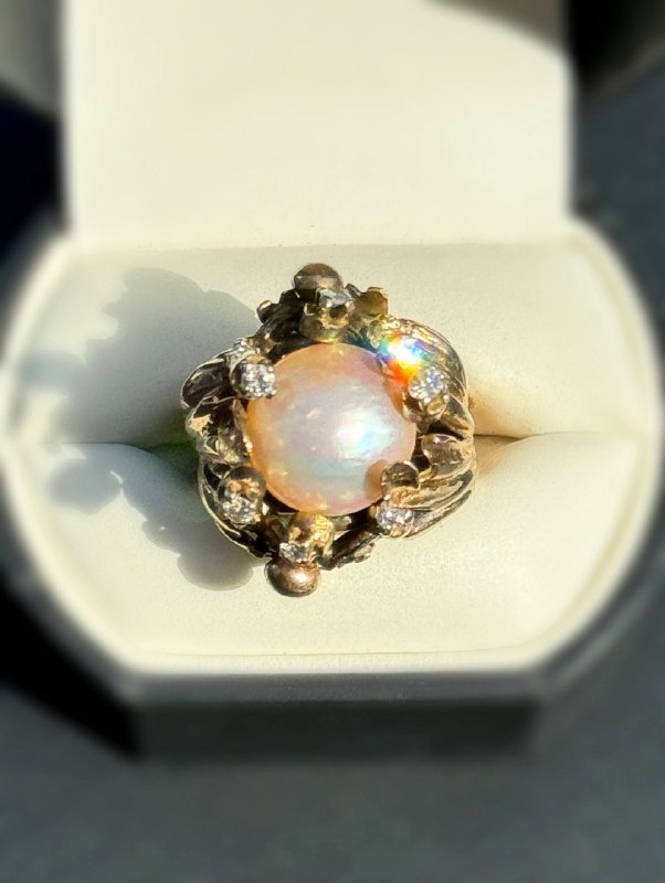 Vintage Modern 14k yellow gold 1CTW natural diamond pearl Brutalist Dream ring sz7