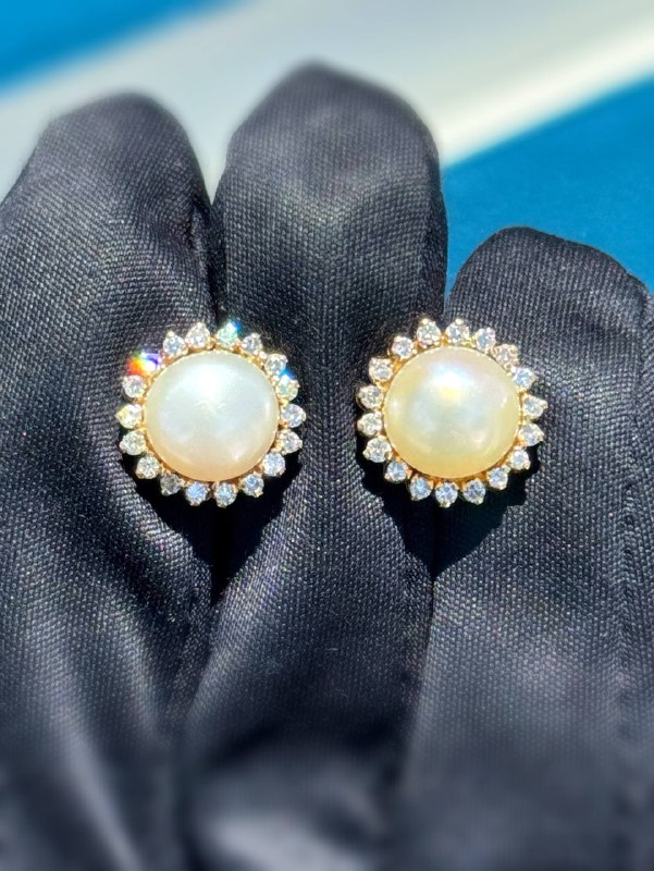 18k solid yellow gold 1CTW Natural Diamond 7CTW Pearl flower stud earrings