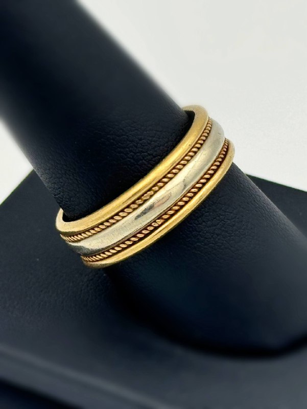 10k solid two tone twist hand made wedding band sz10.25