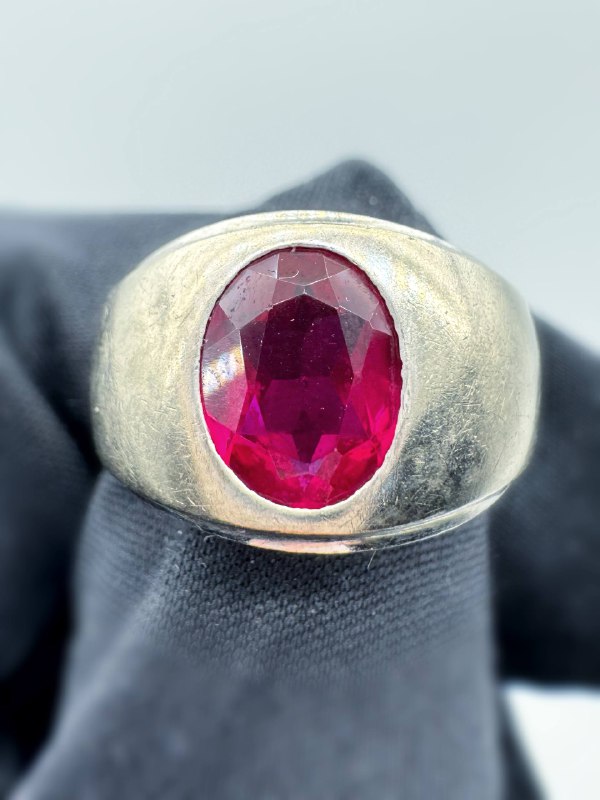 10k solid white gold 1.4Ct oval cut Ruby stone ring sz 7