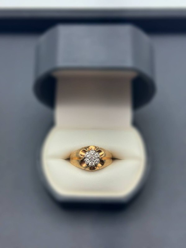 10k solid yellow gold ring with 0.5 CTW size 8.5