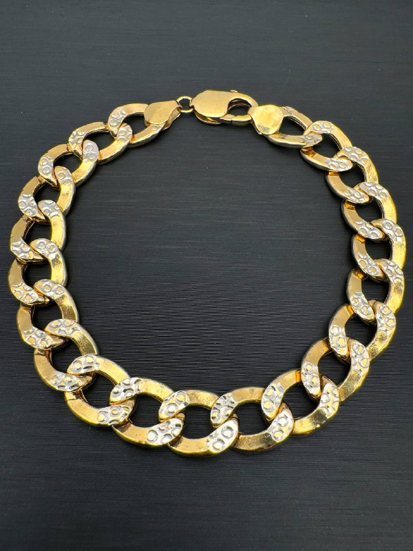 10k solid two tone gold Curb link Style 8.5” bracelet 10.8mm 16.7 grams
