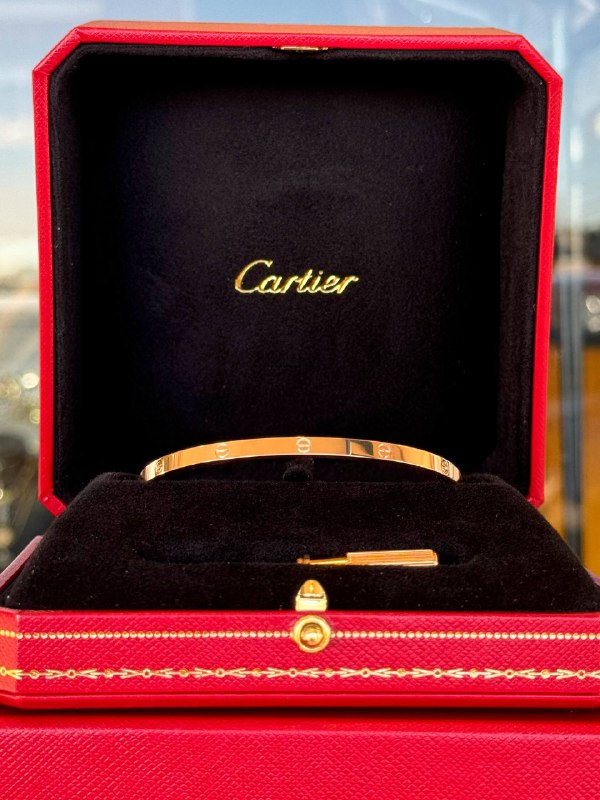 Cartier 18k rose gold LOVE BRACELET, SMALL MODEL size 19 full set