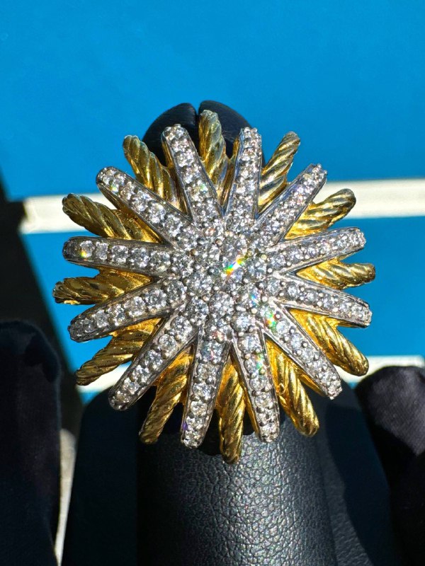 David Yurman 18K yellow gold 1.56CTW Natural Pave Diamond Starburst cocktail Ring sz6