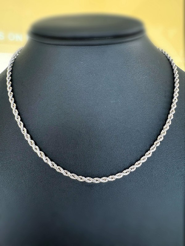 10k solid white gold rope chain necklace 16.5” 2.7mm 11.4 grams