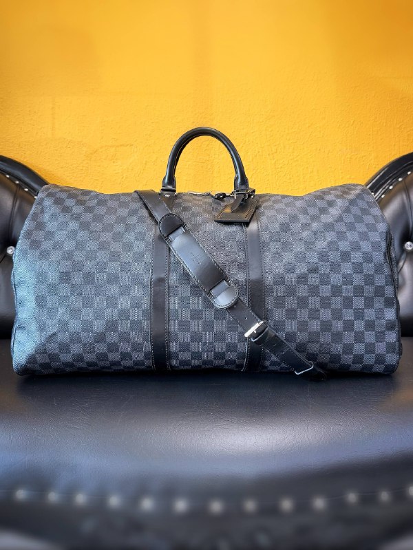 LOUIS VUITTON Keepall Bandoulière 55 in Damier Graphite - AUTHENTIC bag