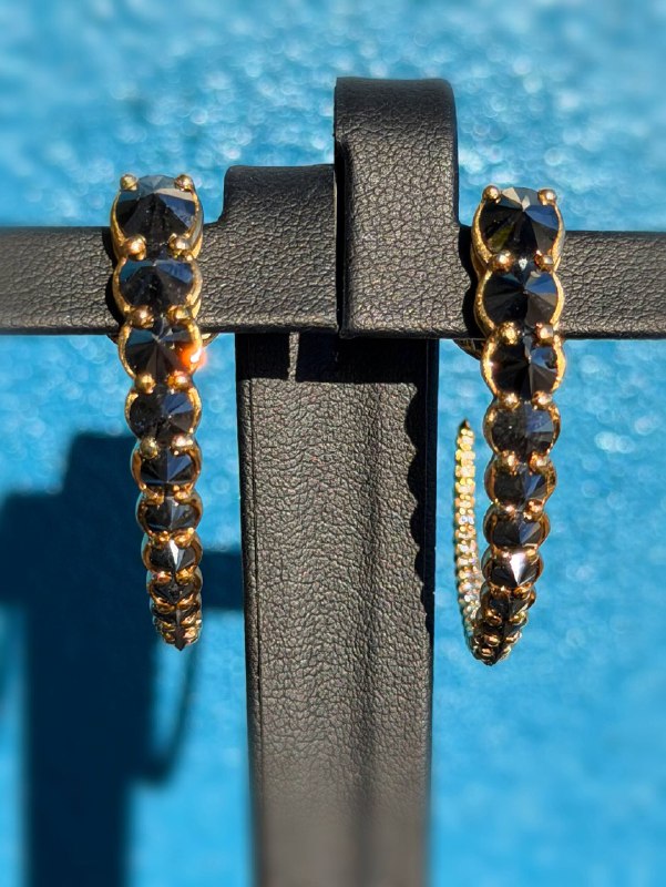 ARA VARTANIAN 18k yellow gold earring with 7.25CTW black & white diamonds