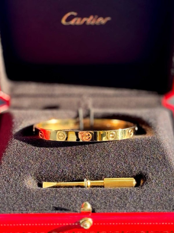 Cartier 18k yellow gold LOVE BRACELET, CLASSIC MODEL size 16 full set 2020