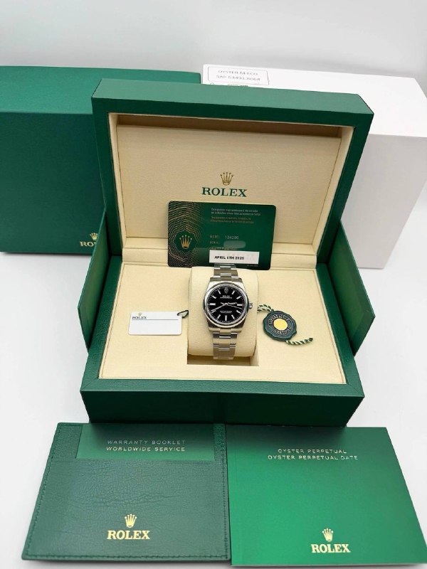 Brand New 2026 Rolex Oyster Perpetual 34mm 124200 Black Dial Smooth Bezel Stainless Steel Oyster Bracelet Full Set Box Card Tags