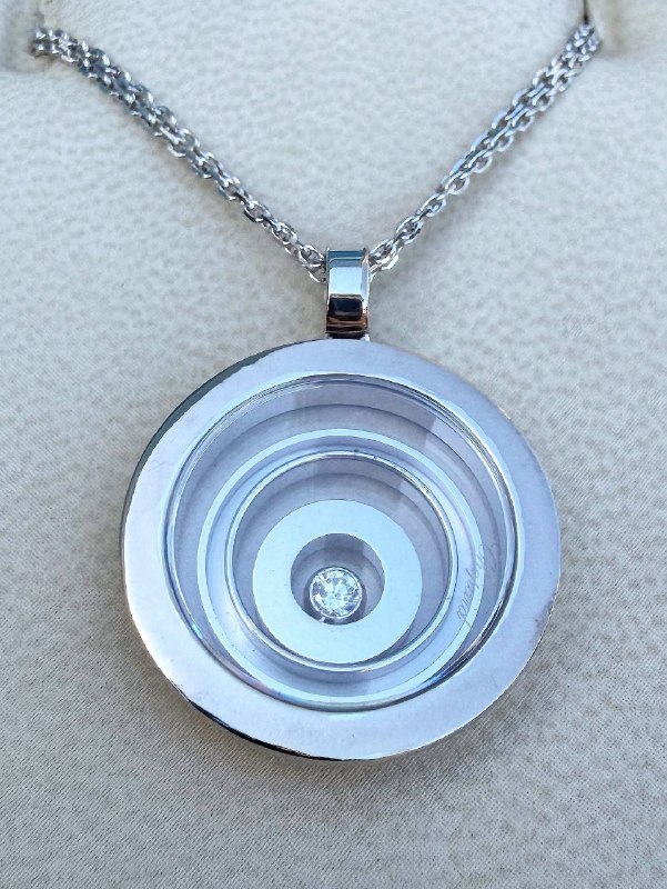 CHOPARD 18k solid white gold HAPPY SPIRIT Floating Natural Diamond Pendant & 16.5” chain Ladies Necklace